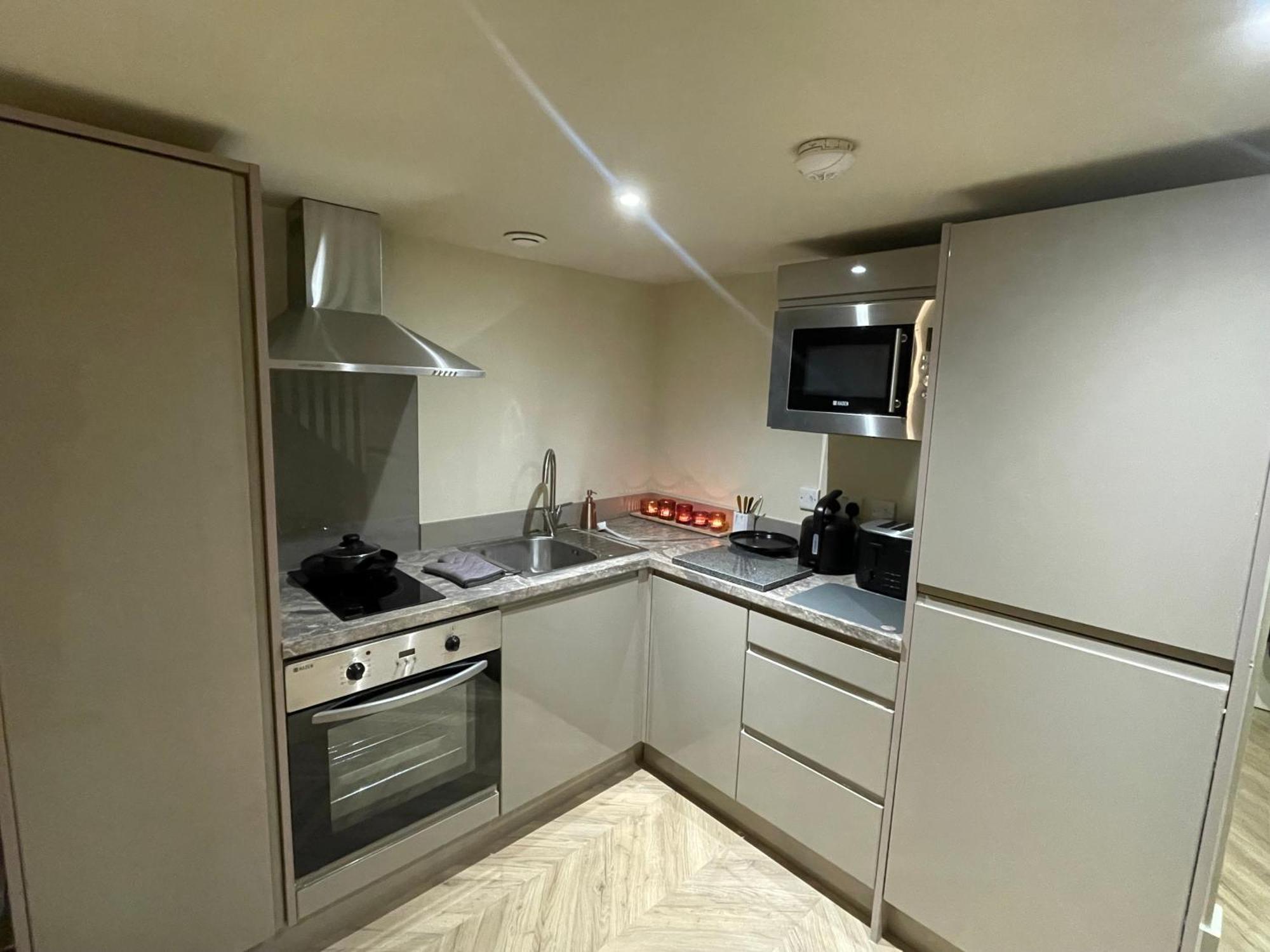 Luxury Mezzanine Apartment In Central Leeds Central Station Exterior foto